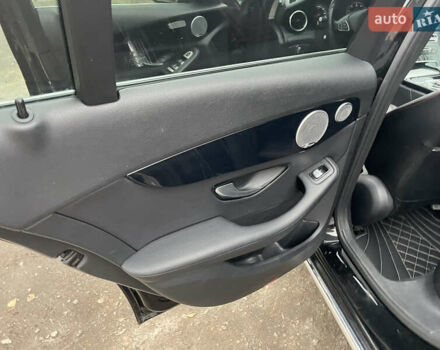 Черный Мерседес Ц-Класс, объемом двигателя 2.14 л и пробегом 340 тыс. км за 18999 $, фото 20 на Automoto.ua