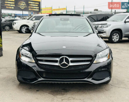 Чорний Мерседес Ц-Клас, об'ємом двигуна 2 л та пробігом 117 тис. км за 17500 $, фото 6 на Automoto.ua