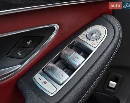 Черный Мерседес Ц-Класс, объемом двигателя 3 л и пробегом 105 тыс. км за 25000 $, фото 16 на Automoto.ua