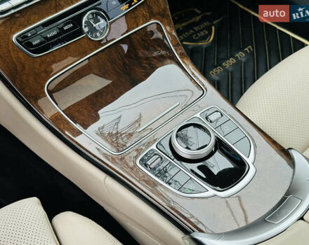 Чорний Мерседес Ц-Клас, об'ємом двигуна 2 л та пробігом 117 тис. км за 17500 $, фото 33 на Automoto.ua
