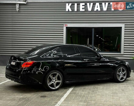 Чорний Мерседес Ц-Клас, об'ємом двигуна 3 л та пробігом 28 тис. км за 32500 $, фото 6 на Automoto.ua
