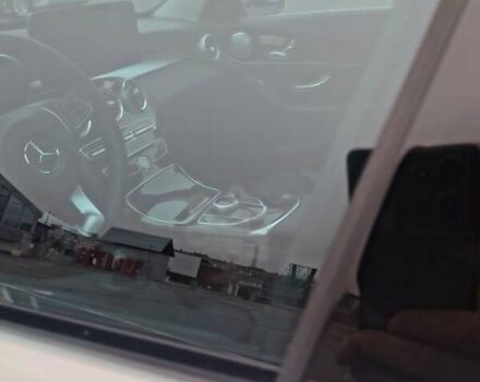 Черный Мерседес Ц-Класс, объемом двигателя 1.99 л и пробегом 105 тыс. км за 21500 $, фото 24 на Automoto.ua