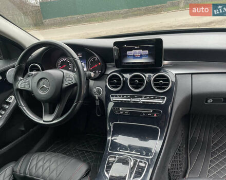 Черный Мерседес Ц-Класс, объемом двигателя 2.14 л и пробегом 340 тыс. км за 18999 $, фото 13 на Automoto.ua
