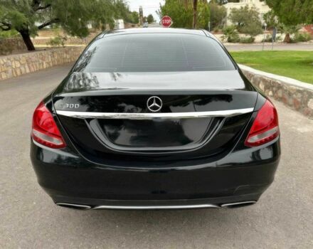 Черный Мерседес Ц-Класс, объемом двигателя 2 л и пробегом 73 тыс. км за 4700 $, фото 4 на Automoto.ua