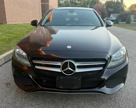 Черный Мерседес Ц-Класс, объемом двигателя 2 л и пробегом 87 тыс. км за 18000 $, фото 4 на Automoto.ua