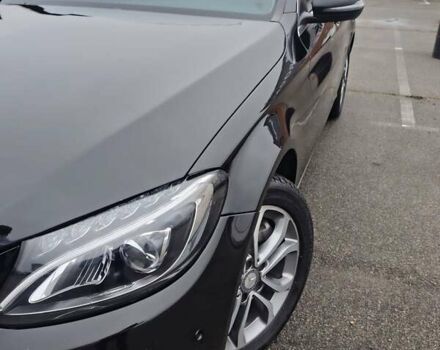 Черный Мерседес Ц-Класс, объемом двигателя 1.99 л и пробегом 105 тыс. км за 21500 $, фото 19 на Automoto.ua