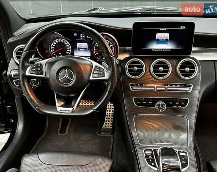 Чорний Мерседес Ц-Клас, об'ємом двигуна 3 л та пробігом 28 тис. км за 32500 $, фото 25 на Automoto.ua