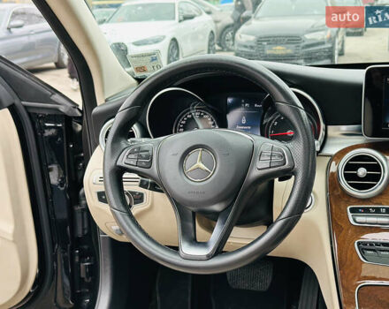 Чорний Мерседес Ц-Клас, об'ємом двигуна 2 л та пробігом 117 тис. км за 17500 $, фото 20 на Automoto.ua