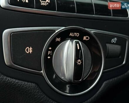 Черный Мерседес Ц-Класс, объемом двигателя 3 л и пробегом 105 тыс. км за 25000 $, фото 27 на Automoto.ua