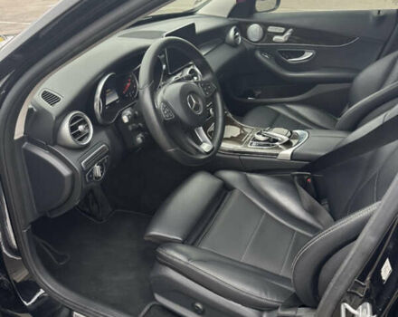 Черный Мерседес Ц-Класс, объемом двигателя 1.99 л и пробегом 157 тыс. км за 16900 $, фото 7 на Automoto.ua