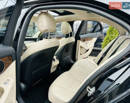 Чорний Мерседес Ц-Клас, об'ємом двигуна 2 л та пробігом 117 тис. км за 17500 $, фото 15 на Automoto.ua