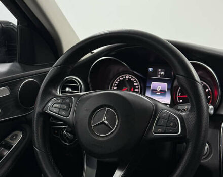 Черный Мерседес Ц-Класс, объемом двигателя 2 л и пробегом 74 тыс. км за 19400 $, фото 17 на Automoto.ua