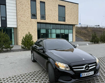 Черный Мерседес Ц-Класс, объемом двигателя 2 л и пробегом 158 тыс. км за 16000 $, фото 1 на Automoto.ua