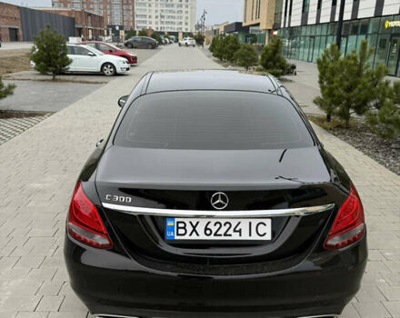 Черный Мерседес Ц-Класс, объемом двигателя 2 л и пробегом 158 тыс. км за 16000 $, фото 3 на Automoto.ua