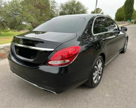 Чорний Мерседес Ц-Клас, об'ємом двигуна 2 л та пробігом 73 тис. км за 13500 $, фото 5 на Automoto.ua