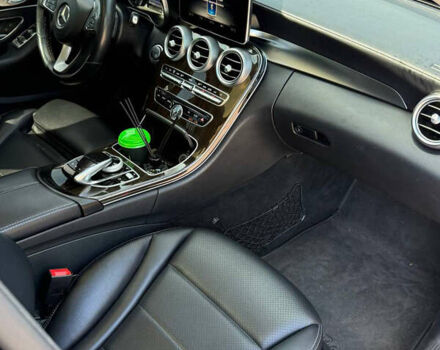 Черный Мерседес Ц-Класс, объемом двигателя 1.99 л и пробегом 173 тыс. км за 22500 $, фото 7 на Automoto.ua