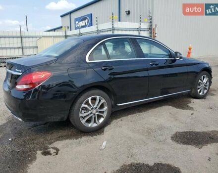 Чорний Мерседес Ц-Клас, об'ємом двигуна 2 л та пробігом 37 тис. км за 3900 $, фото 2 на Automoto.ua