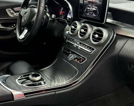 Черный Мерседес Ц-Класс, объемом двигателя 2 л и пробегом 74 тыс. км за 19400 $, фото 16 на Automoto.ua