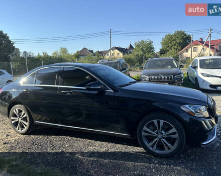 Чорний Мерседес Ц-Клас, об'ємом двигуна 2 л та пробігом 139 тис. км за 19900 $, фото 3 на Automoto.ua