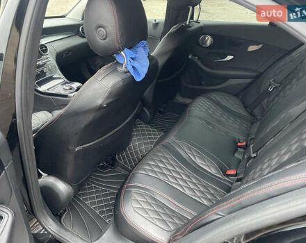 Черный Мерседес Ц-Класс, объемом двигателя 2.14 л и пробегом 340 тыс. км за 18999 $, фото 21 на Automoto.ua