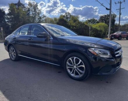 Чорний Мерседес Ц-Клас, об'ємом двигуна 2 л та пробігом 68 тис. км за 4800 $, фото 2 на Automoto.ua