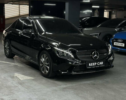 Черный Мерседес Ц-Класс, объемом двигателя 2 л и пробегом 126 тыс. км за 21999 $, фото 3 на Automoto.ua