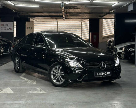 Черный Мерседес Ц-Класс, объемом двигателя 2 л и пробегом 126 тыс. км за 21999 $, фото 4 на Automoto.ua