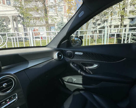 Черный Мерседес Ц-Класс, объемом двигателя 2.2 л и пробегом 93 тыс. км за 30300 $, фото 8 на Automoto.ua