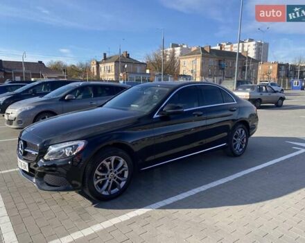 Черный Мерседес Ц-Класс, объемом двигателя 1.6 л и пробегом 53 тыс. км за 22000 $, фото 2 на Automoto.ua