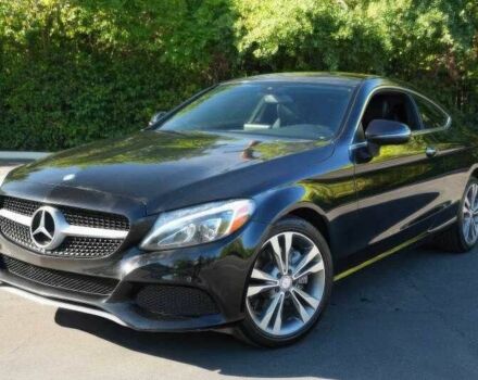 Черный Мерседес Ц-Класс, объемом двигателя 2 л и пробегом 99 тыс. км за 5200 $, фото 2 на Automoto.ua