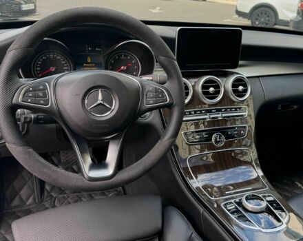 Чорний Мерседес Ц-Клас, об'ємом двигуна 2 л та пробігом 112 тис. км за 22600 $, фото 8 на Automoto.ua