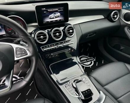 Черный Мерседес Ц-Класс, объемом двигателя 1.99 л и пробегом 106 тыс. км за 26999 $, фото 74 на Automoto.ua