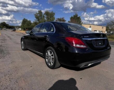 Чорний Мерседес Ц-Клас, об'ємом двигуна 2 л та пробігом 68 тис. км за 4800 $, фото 6 на Automoto.ua