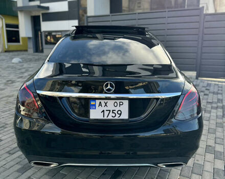 Чорний Мерседес Ц-Клас, об'ємом двигуна 2 л та пробігом 75 тис. км за 27500 $, фото 7 на Automoto.ua
