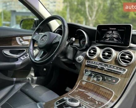 Черный Мерседес Ц-Класс, объемом двигателя 2 л и пробегом 91 тыс. км за 27300 $, фото 13 на Automoto.ua