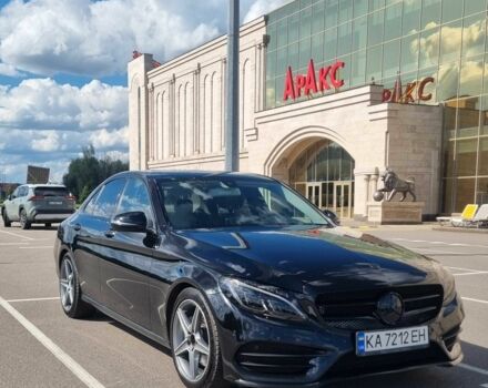 Чорний Мерседес Ц-Клас, об'ємом двигуна 2 л та пробігом 58 тис. км за 24000 $, фото 3 на Automoto.ua