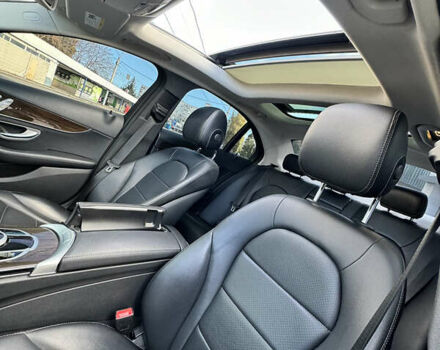 Чорний Мерседес Ц-Клас, об'ємом двигуна 2 л та пробігом 75 тис. км за 27500 $, фото 15 на Automoto.ua