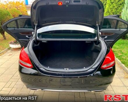 Чорний Мерседес Ц-Клас, об'ємом двигуна 2 л та пробігом 93 тис. км за 22200 $, фото 6 на Automoto.ua