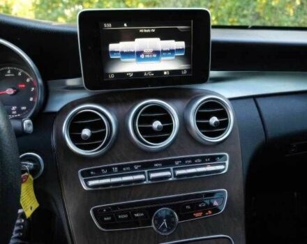 Черный Мерседес Ц-Класс, объемом двигателя 2 л и пробегом 99 тыс. км за 5200 $, фото 10 на Automoto.ua