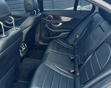 Чорний Мерседес Ц-Клас, об'ємом двигуна 2 л та пробігом 75 тис. км за 27500 $, фото 18 на Automoto.ua