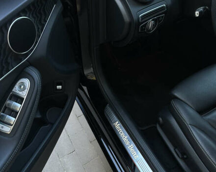 Черный Мерседес Ц-Класс, объемом двигателя 2.2 л и пробегом 93 тыс. км за 30300 $, фото 12 на Automoto.ua