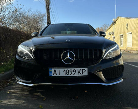 Черный Мерседес Ц-Класс, объемом двигателя 2.2 л и пробегом 93 тыс. км за 30300 $, фото 5 на Automoto.ua