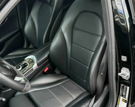 Чорний Мерседес Ц-Клас, об'ємом двигуна 2 л та пробігом 112 тис. км за 22600 $, фото 9 на Automoto.ua