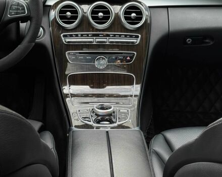 Чорний Мерседес Ц-Клас, об'ємом двигуна 2 л та пробігом 112 тис. км за 22600 $, фото 15 на Automoto.ua