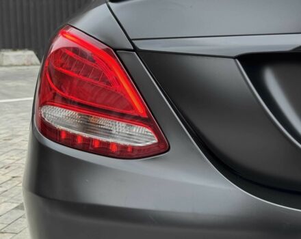 Чорний Мерседес Ц-Клас, об'ємом двигуна 2 л та пробігом 112 тис. км за 22600 $, фото 7 на Automoto.ua