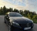 Черный Мерседес Ц-Класс, объемом двигателя 2.1 л и пробегом 105 тыс. км за 21500 $, фото 1 на Automoto.ua