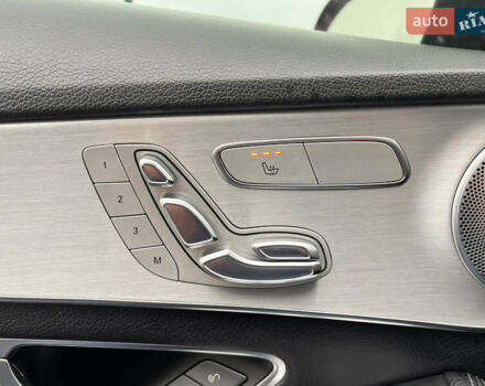 Чорний Мерседес Ц-Клас, об'ємом двигуна 1.99 л та пробігом 198 тис. км за 22000 $, фото 15 на Automoto.ua