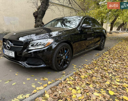 Чорний Мерседес Ц-Клас, об'ємом двигуна 2 л та пробігом 159 тис. км за 18600 $, фото 1 на Automoto.ua
