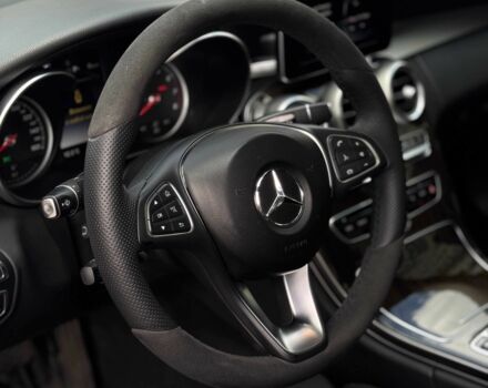 Чорний Мерседес Ц-Клас, об'ємом двигуна 2 л та пробігом 112 тис. км за 22600 $, фото 10 на Automoto.ua