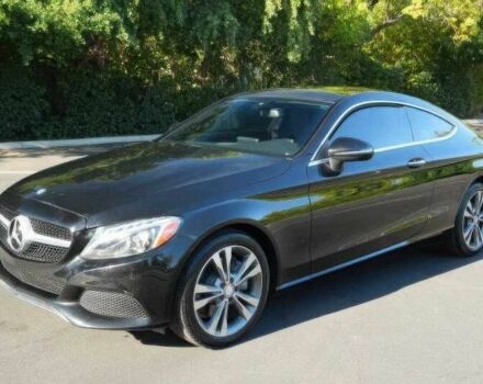 Черный Мерседес Ц-Класс, объемом двигателя 2 л и пробегом 99 тыс. км за 5200 $, фото 3 на Automoto.ua